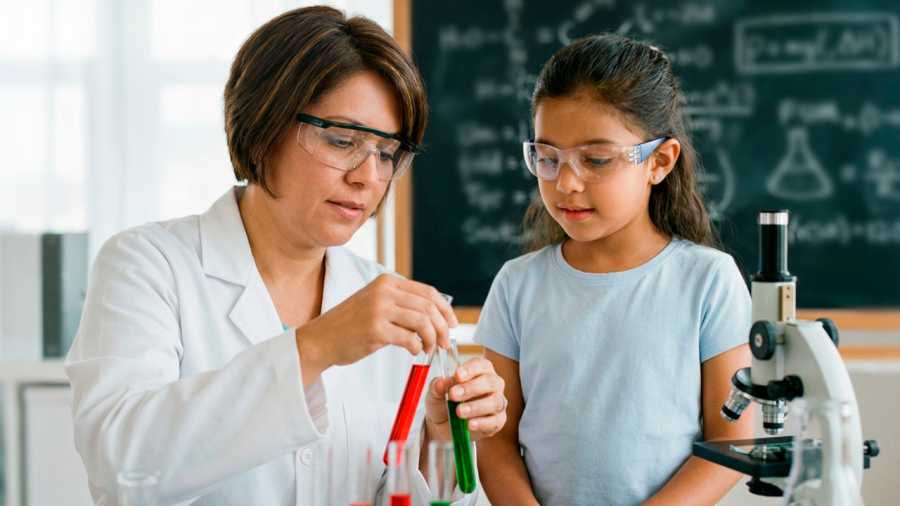 Día Internacional de la Mujer y la Niña en la Ciencia cómo despertar vocaciones científicas desde la infancia