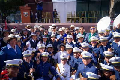 GANADOR DESFILE POR DISTRITO DE hUNTER